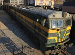 Locomotora diesel 2180